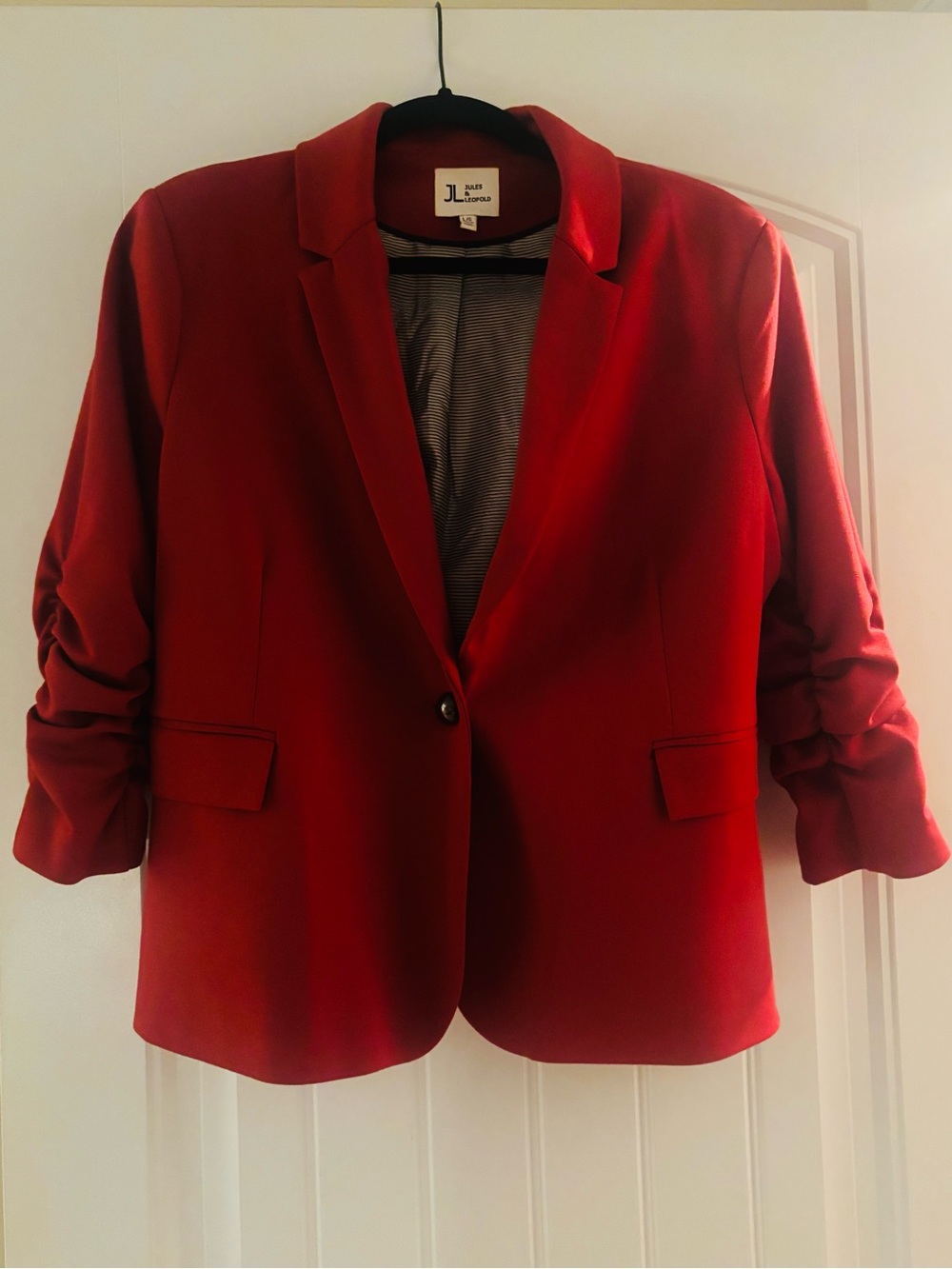 Jules & Leopold Red Single-Button Ruched-Sleeve Blazer